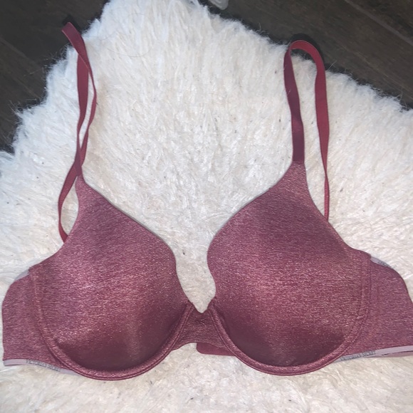 Victoria's Secret Other - VS lightly lined bra